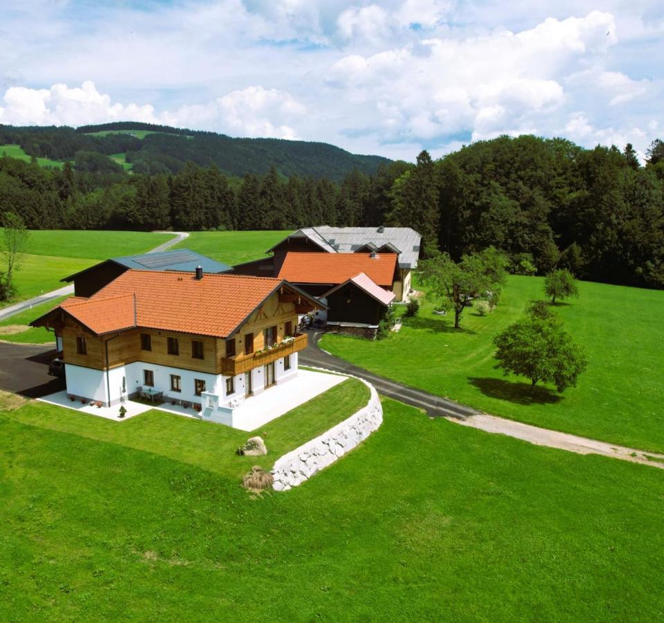 Landhaus Stadlmann ธาลเกา ภายนอก รูปภาพ